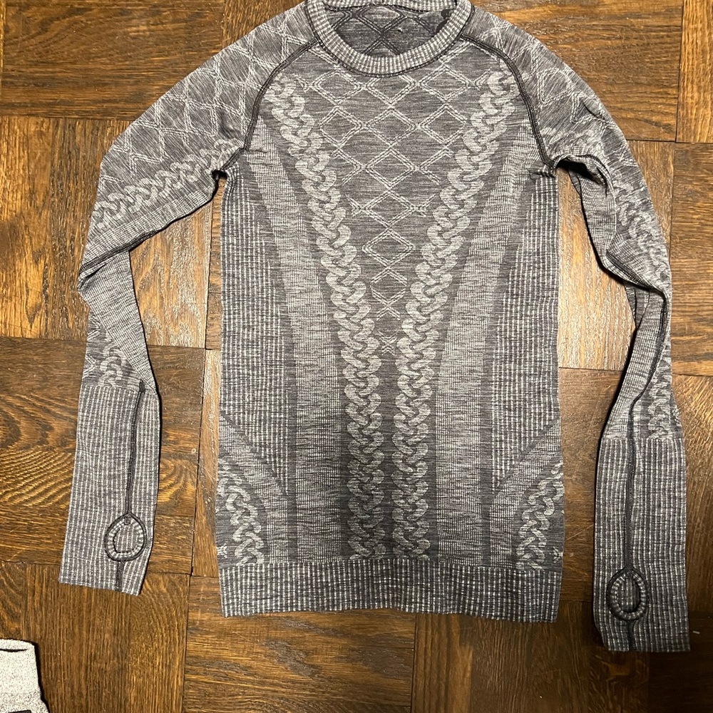 LuluLemon Long-Sleeve